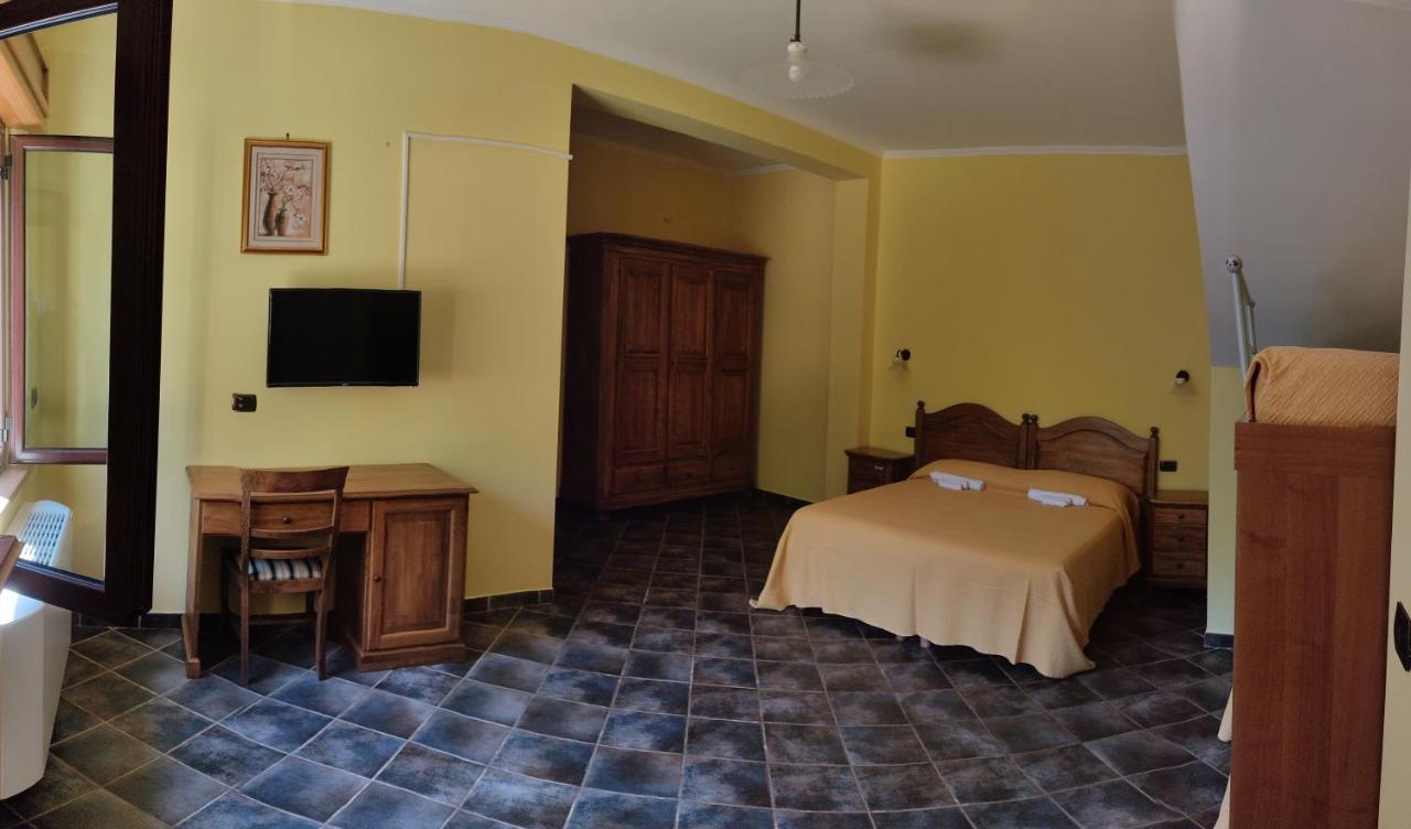 Agriturismo Roseto Villa Serra San Bruno Bagian luar foto